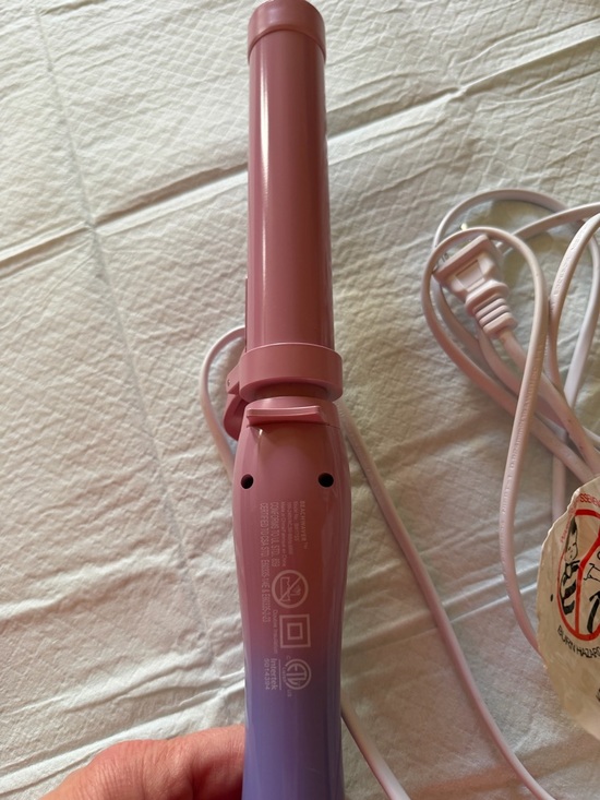 BEACHWAVER B1.25 Curling Wand - Pink to Purple Ombre main image 5